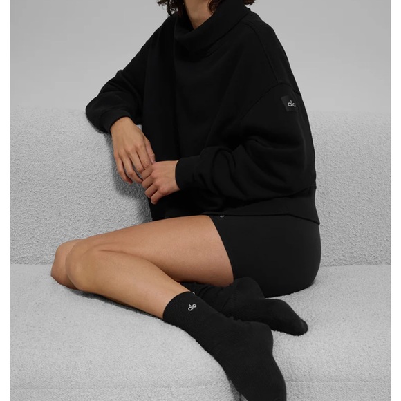 Alo Hazy Mock Neck Pullover size S - Picture 2 of 6